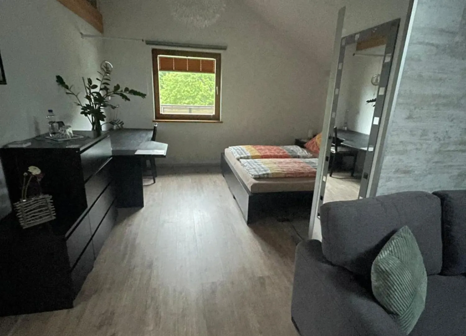 Zimmer in Lautrach Apartment